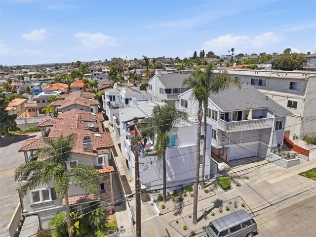 935 1st Street B, Hermosa Beach, California 90254