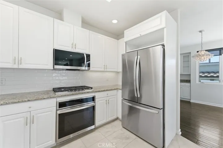 935 1st Street B, Hermosa Beach, California 90254