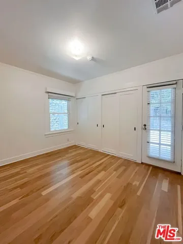 1233 Ozeta Terrace, Los Angeles, California 90069