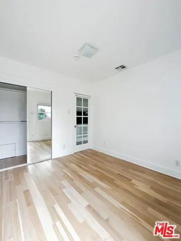 1233 Ozeta Terrace, Los Angeles, California 90069