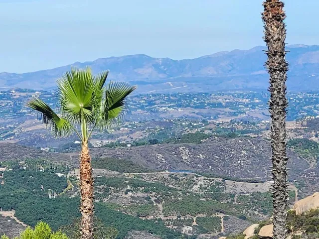 Sage Hill Way, Escondido, California 92026