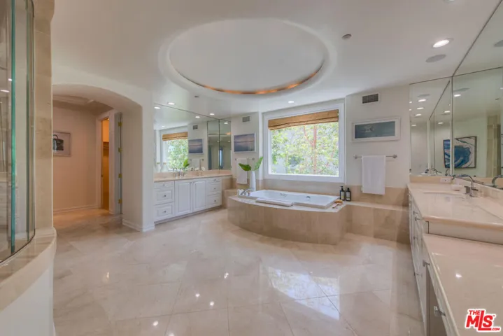 3791 Winford Drive, Tarzana, California 91356