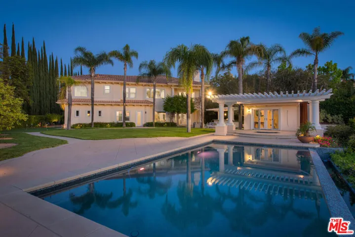 3791 Winford Drive, Tarzana, California 91356