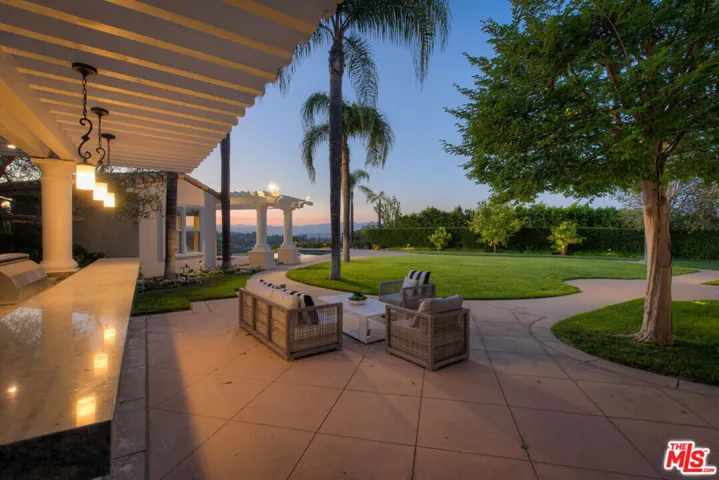 3791 Winford Drive, Tarzana, California 91356