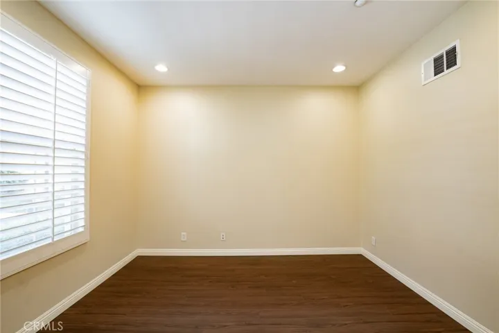 26 Vintage, Irvine, California 92620