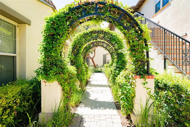26 Vintage, Irvine, California 92620