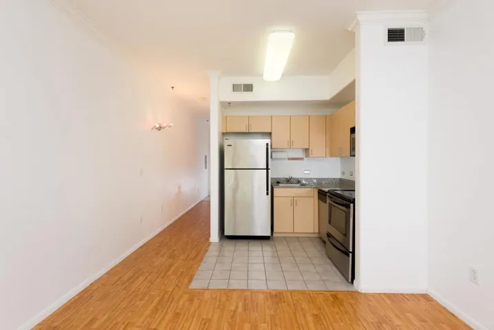 1643 6th Avenue 106, San Diego, California 92101