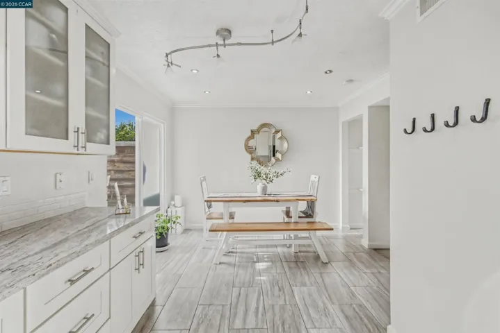 3370 Northwood Dr G, Concord, California 94520