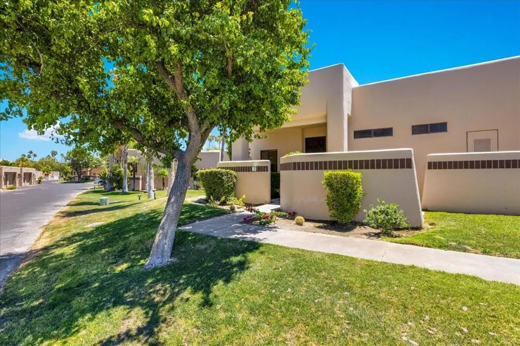 67399 Toltec Ct