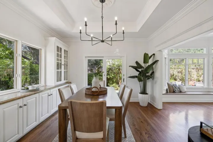 1270 University Drive, Menlo Park, California 94025