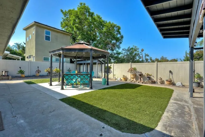 4709 Greenbrier, San Diego, California 92120