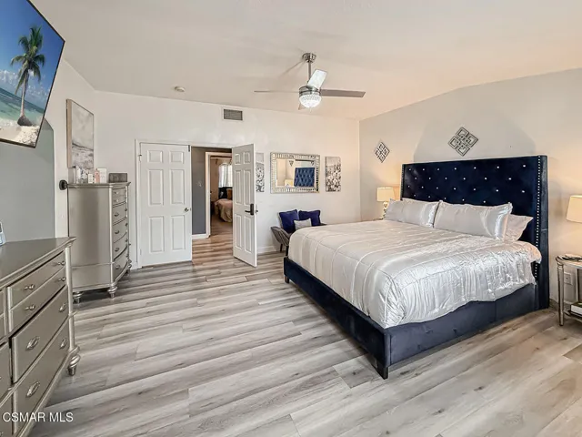 mPrimary Bedroom Suite3