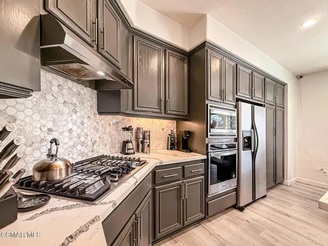 cFamily and Kitchen9