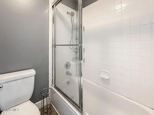 lShared Bath3