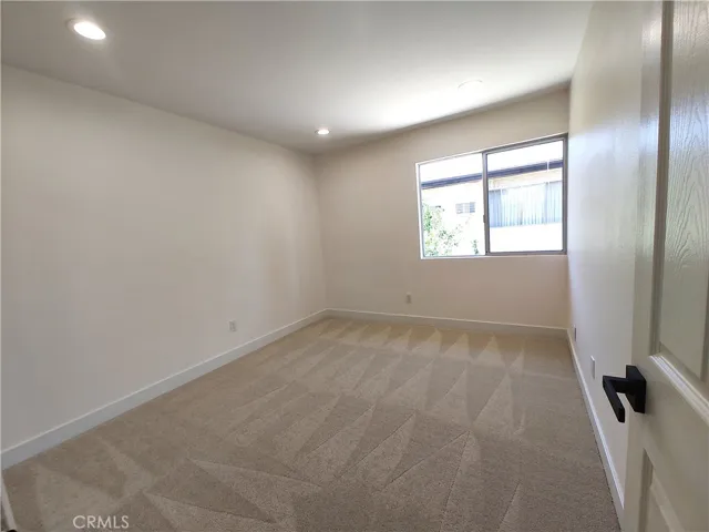 10125 De Soto Avenue 42, Chatsworth, California 91311