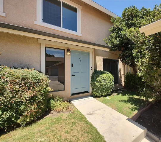 10125 De Soto Avenue 42, Chatsworth, California 91311