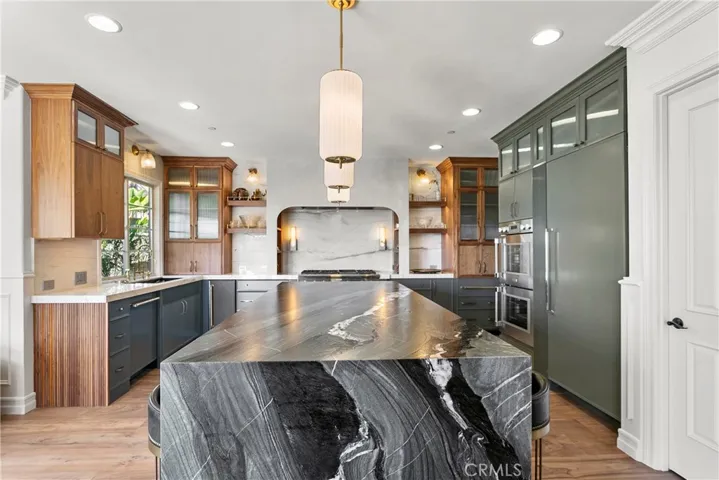 7 Kent Court, Ladera Ranch, California 92694