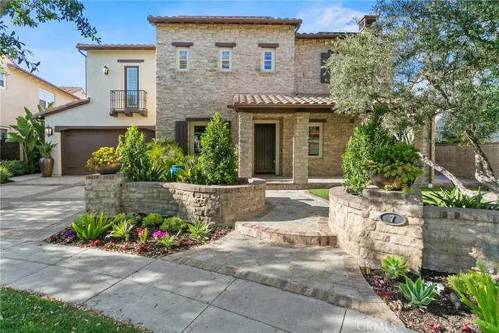 7 Kent Court, Ladera Ranch, California 92694