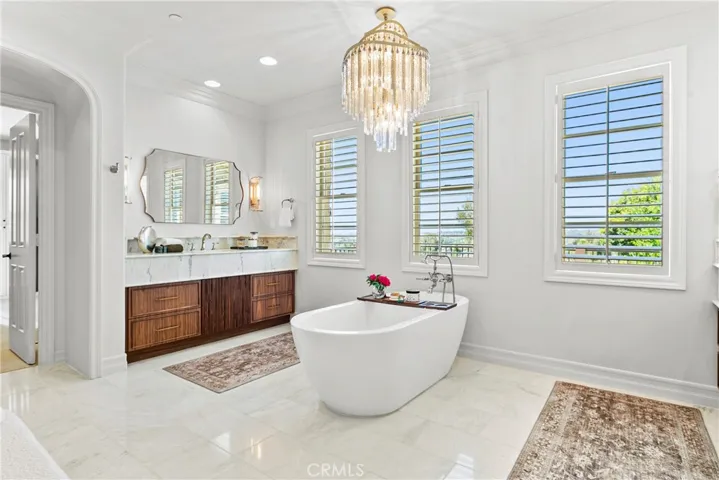 7 Kent Court, Ladera Ranch, California 92694