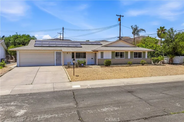 28561 Middlebury, Sun City, California 92586