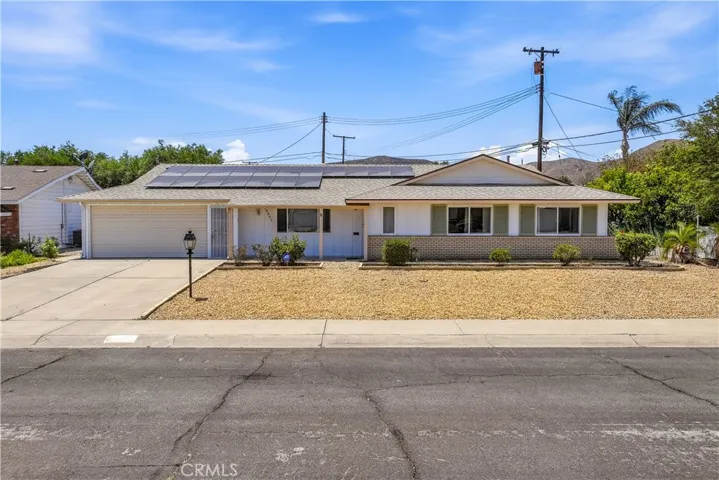 28561 Middlebury, Sun City, California 92586