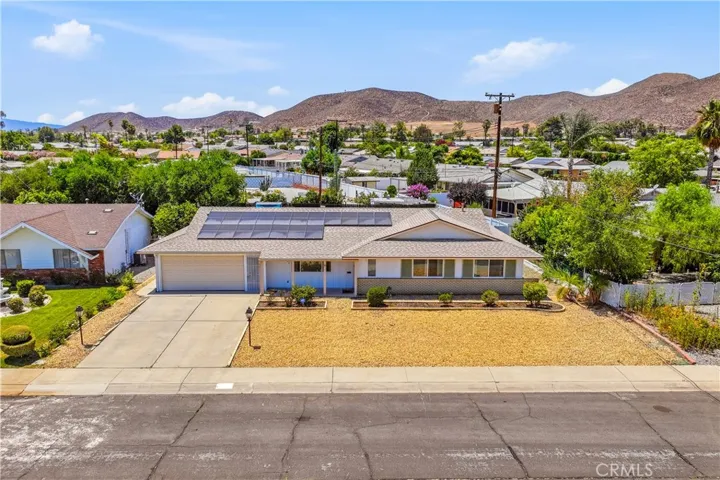 28561 Middlebury, Sun City, California 92586