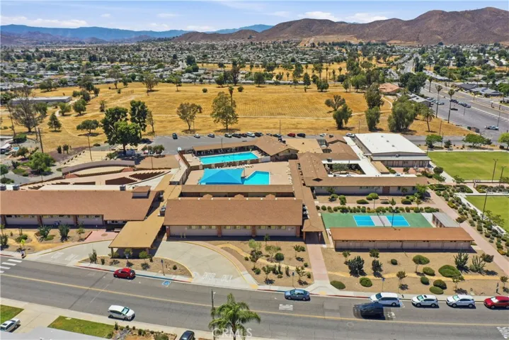 28561 Middlebury, Sun City, California 92586