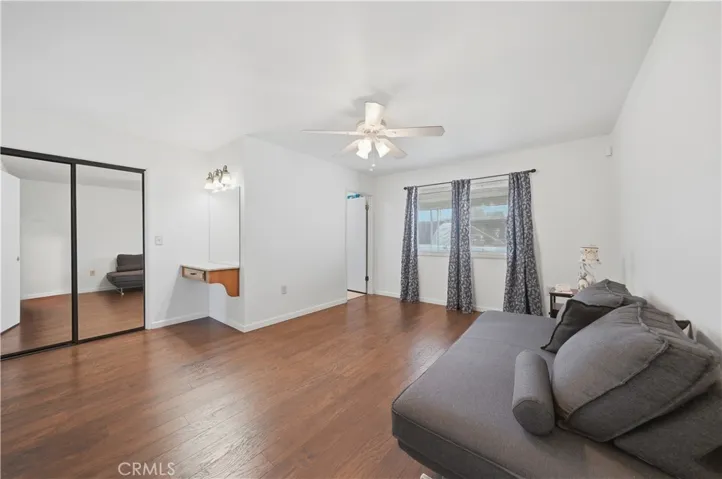 28561 Middlebury, Sun City, California 92586