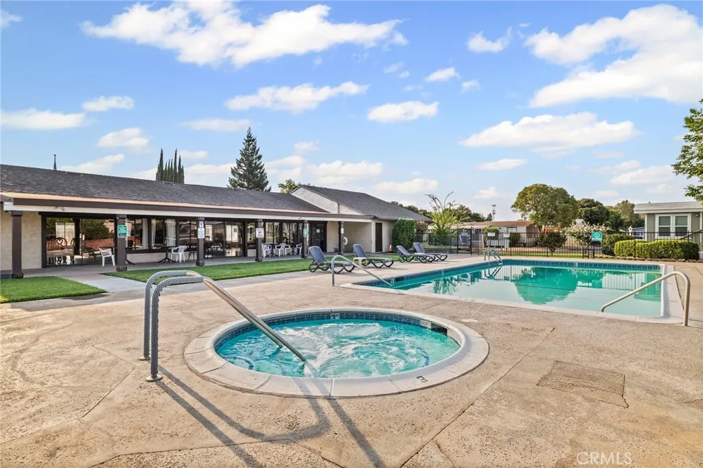 Community pool & soa