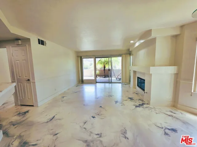 5976 Paseo Encantada, Camarillo, California 93012