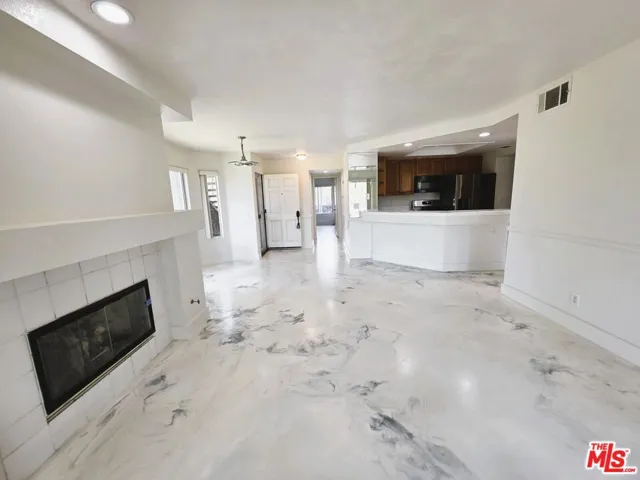 5976 Paseo Encantada, Camarillo, California 93012
