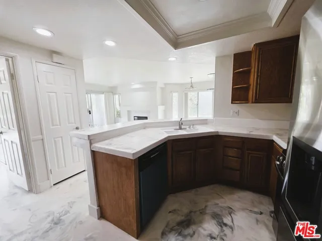 5976 Paseo Encantada, Camarillo, California 93012