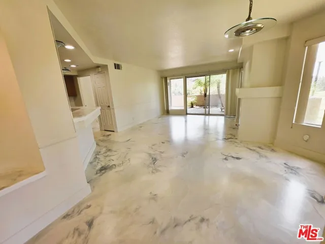 5976 Paseo Encantada, Camarillo, California 93012