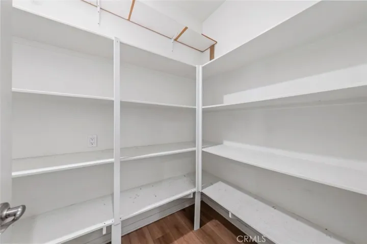 1152 N Tribune Privado, Ontario, California 91764