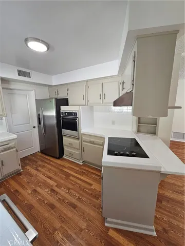 4642 Briggs Avenue, La Crescenta, California 91214