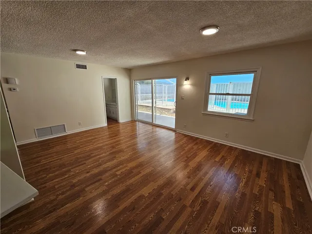 4642 Briggs Avenue, La Crescenta, California 91214