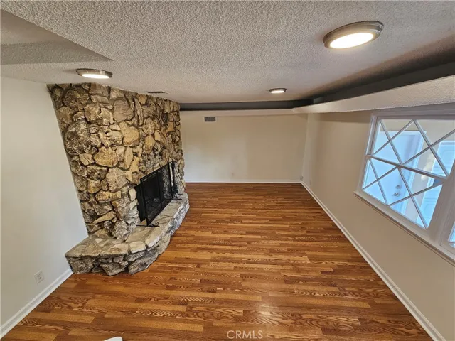 4642 Briggs Avenue, La Crescenta, California 91214