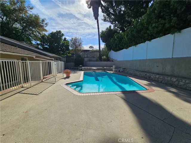 4642 Briggs Avenue, La Crescenta, California 91214