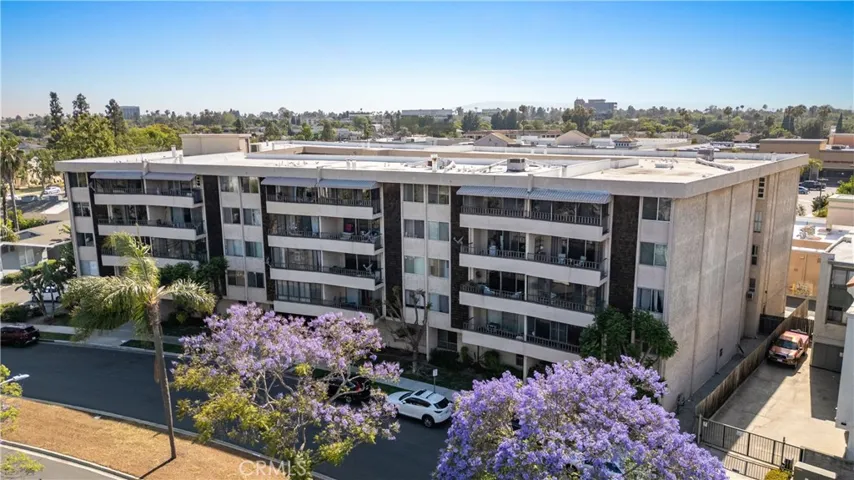 4505 California 402, Long Beach, California 90807