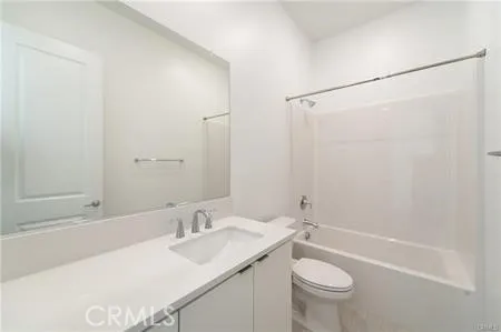 108 Tiffin, Irvine, California 92618