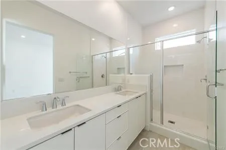 108 Tiffin, Irvine, California 92618