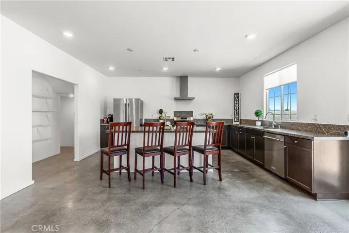 1100 Little Leaf, Calimesa, California 92320