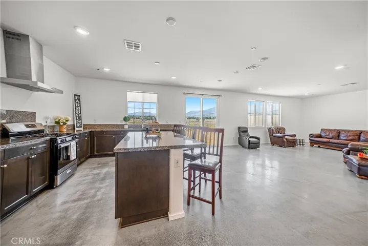 1100 Little Leaf, Calimesa, California 92320