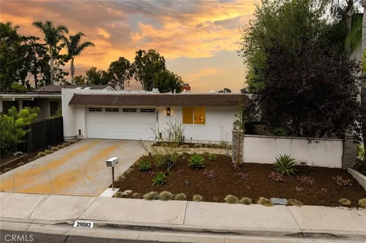 29582 Colebrook, Laguna Niguel, California 92677
