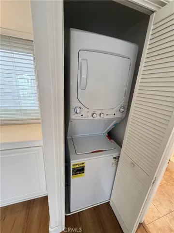 137 Topaz 1/2, Newport Beach, California 92662