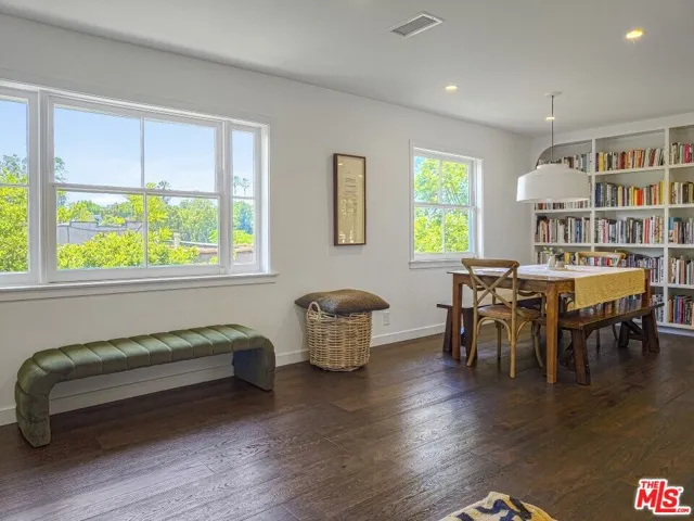 1616 Cerro Gordo Street, Los Angeles, California 90026