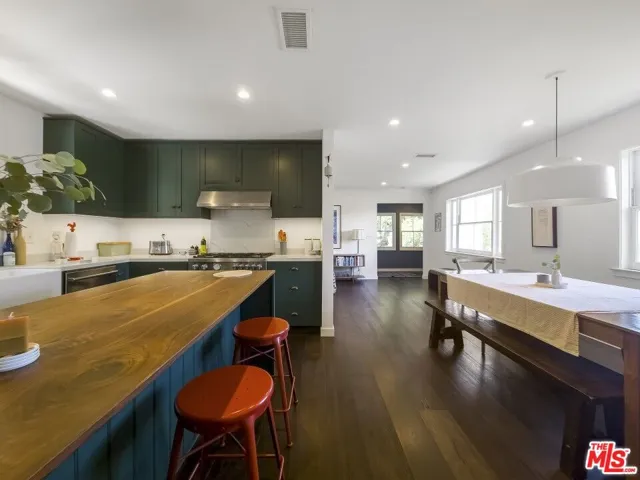 1616 Cerro Gordo Street, Los Angeles, California 90026