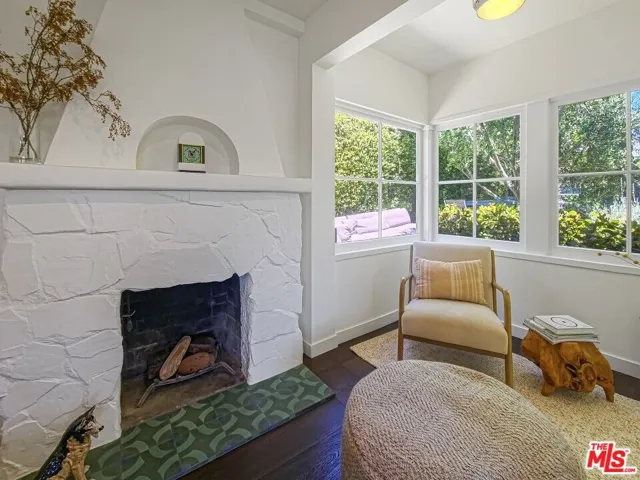 1616 Cerro Gordo Street, Los Angeles, California 90026