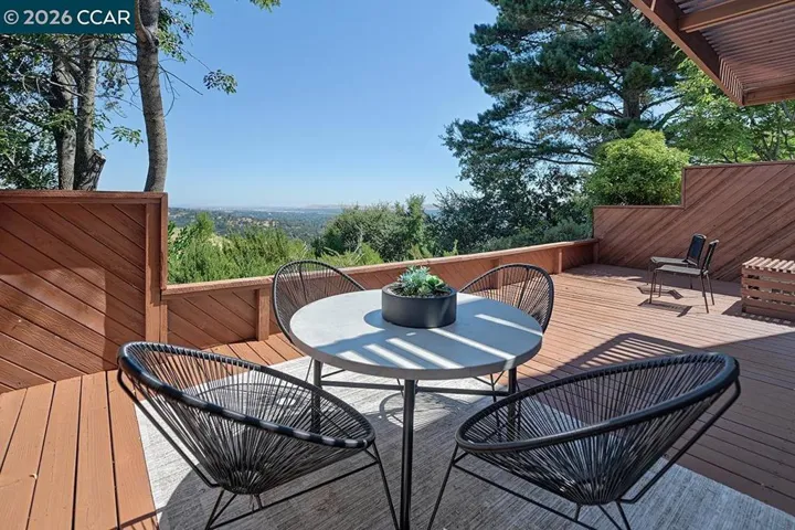 557 Monarch Ridge Dr, Walnut Creek, California 94597