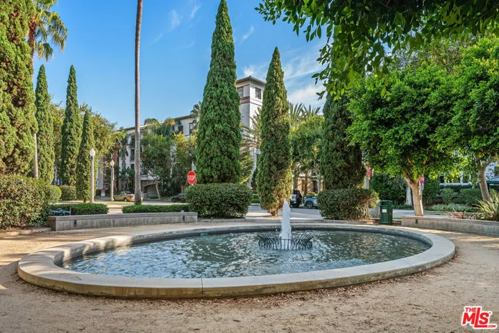 6400 Crescent Parkway 217, Playa Vista, California 90094